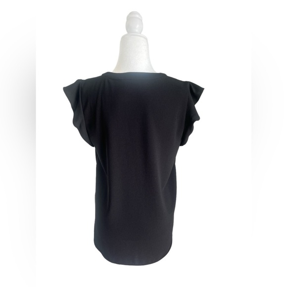 Zara Women’s Black V-Neck Ruffle Short Sleeve Top Black Medium - Picture 2 of 6